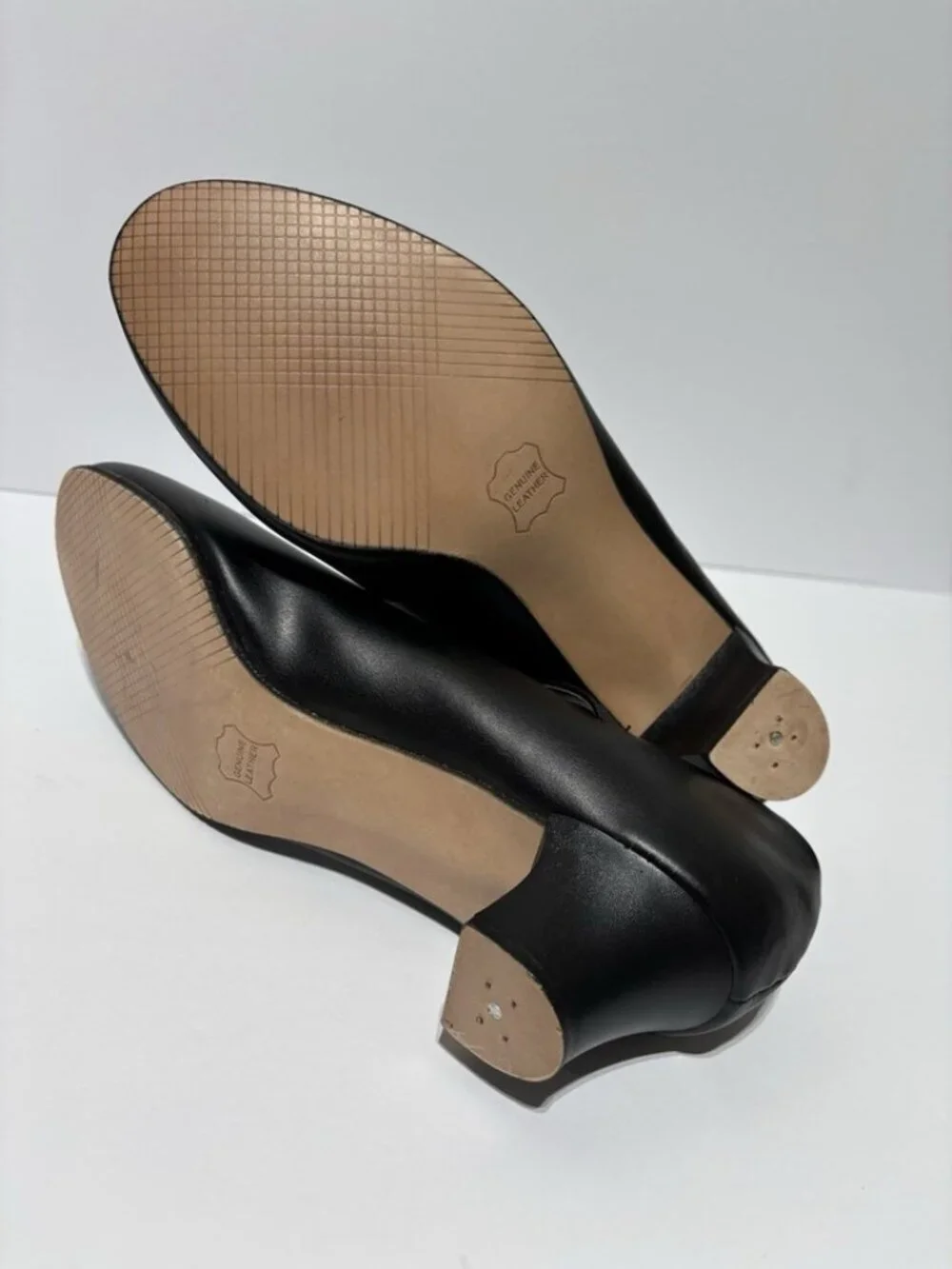 Capezio Women’s Tap Jr Footlight Tap Shoes Black, Size 10 W